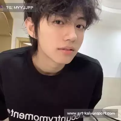 伍纯艳